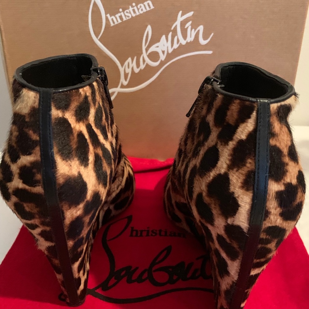 Christian Louboutin Melisa Booty 85 Pony Leopard - Picture 4 of 6